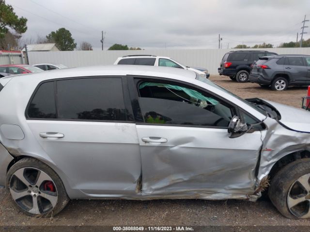 3VW5T7AU7FM084845 Volkswagen Golf Gti 2.0t S 4-door