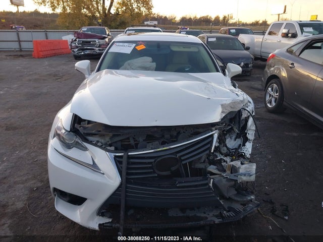 JTHBA1D29G5035638 Lexus IS 200T