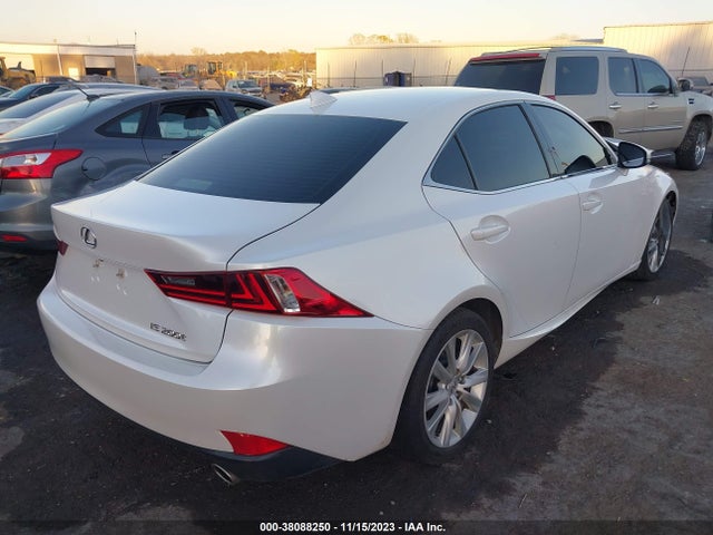 JTHBA1D29G5035638 Lexus IS 200T