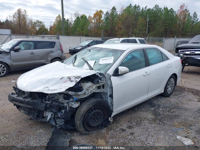 Toyota CAMRY LE 2014 4T1BF1FK7EU462122 Image 2