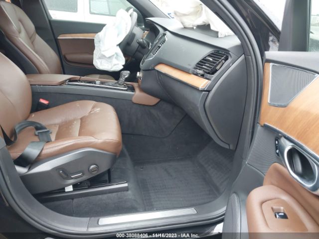 YV4A22PK7M1745620 Volvo Xc90 T6 Momentum 7 Passenger