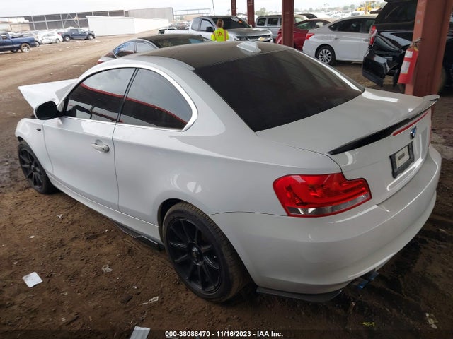 2013 BMW 128I VIN: WBAUP7C50DVP24175