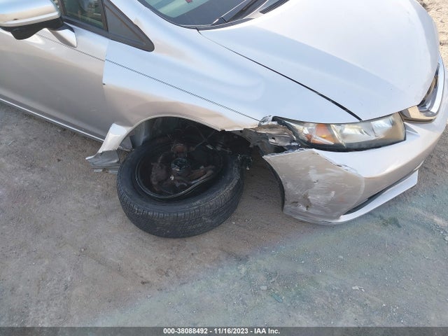 Honda CIVIC HYBRID 2015 19XFB4F20FE200767 Image 6