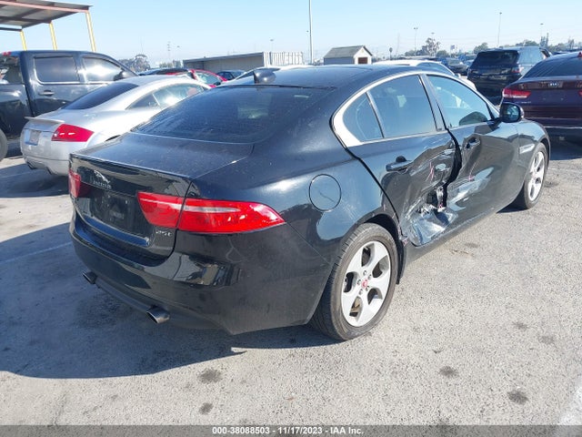 2017 JAGUAR XE SAJAR4BGXHA976824 Photo 3