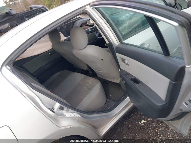 2011 NISSAN SENTRA 2.0S VIN: 3N1AB6AP4BL699400