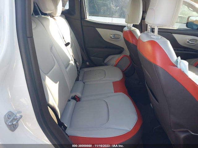 2015 JEEP RENEGADE LIMITED VIN: ZACCJADT2FPC44885