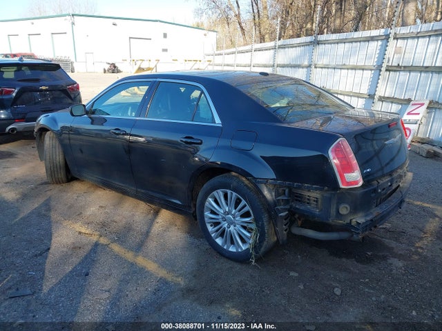 Chrysler 300 2014 2C3CCARG3EH353088 Image 3