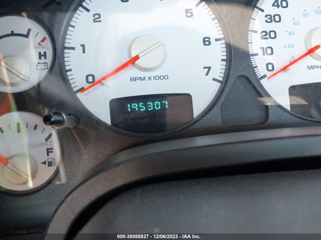 38088827 :رقم المزاد ، 1D7HA18D65J596221 vin ، 2005 Dodge Ram 1500 Slt/laramie مزاد بيع