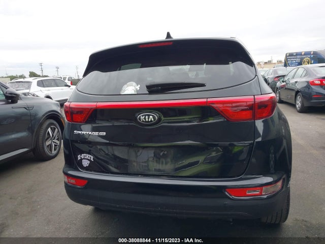 2018 KIA SPORTAGE LX VIN: KNDPM3AC7J7413314