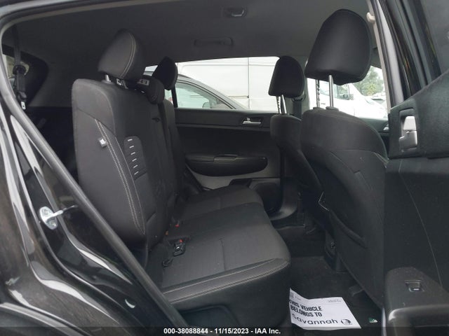 2018 KIA SPORTAGE LX VIN: KNDPM3AC7J7413314