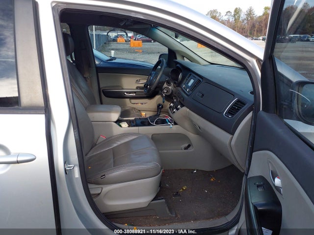2016 KIA SEDONA LX VIN: KNDMB5C16G6131874