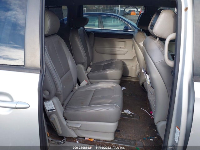 2016 KIA SEDONA LX VIN: KNDMB5C16G6131874