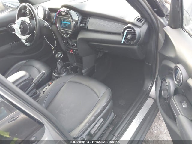 2019 MINI HARDTOP WMWXU1C55K2J02849 Photo 4