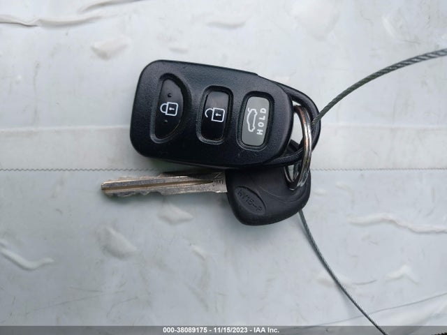 2014 HYUNDAI ELANTRA SE VIN: 5NPDH4AE6EH515185