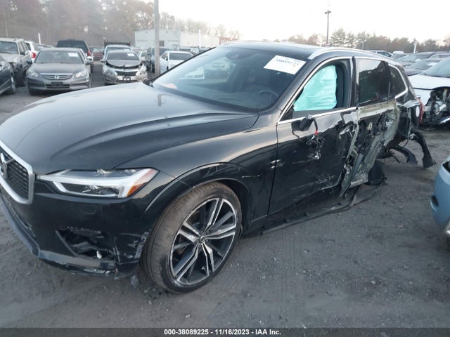 2019 VOLVO XC60 T5 R-DESIGN VIN: LYV102RM4KB229812