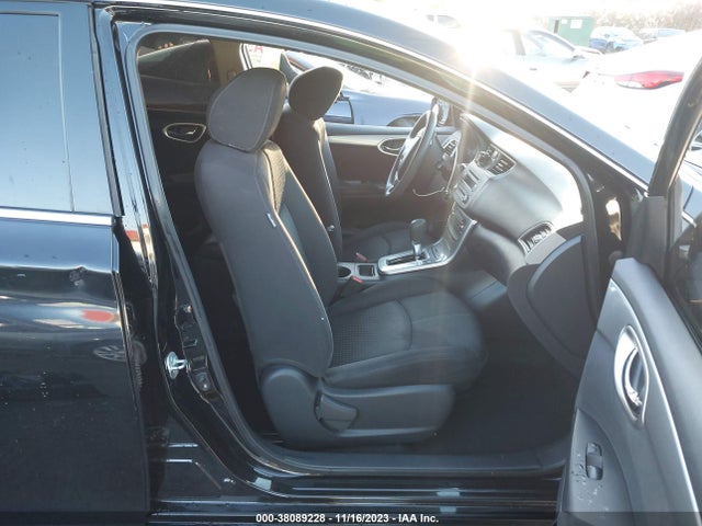 2014 NISSAN SENTRA SR VIN: 3N1AB7AP8EL628310