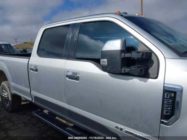 1FT7W2BT3HED64394 Ford F-250 Xlt