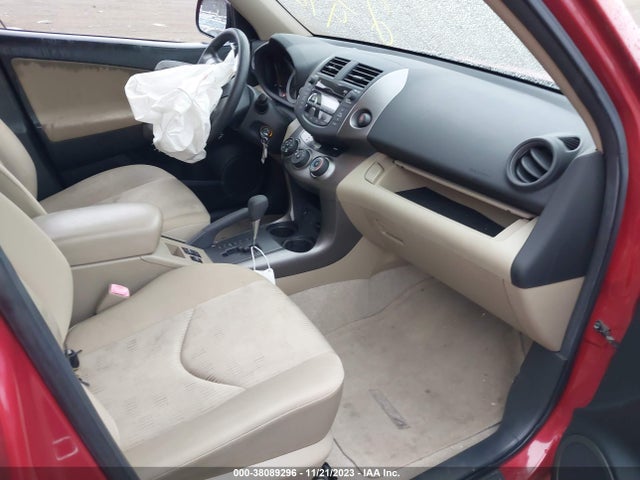 2010 TOYOTA RAV4 VIN: JTMZF4DV8AD015617