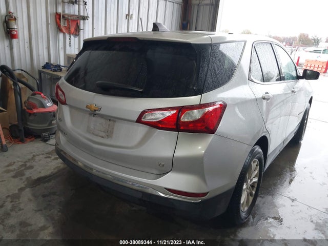Chevrolet EQUINOX LT 2018 2GNAXJEV9J6124200 Image 4