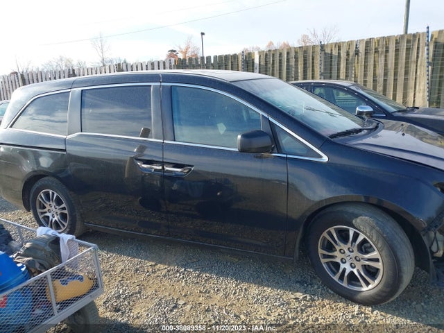2011 HONDA ODYSSEY EX-L VIN: 5FNRL5H67BB080941