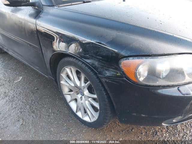 2006 VOLVO C70 T5 VIN: YV1MC68236J001139
