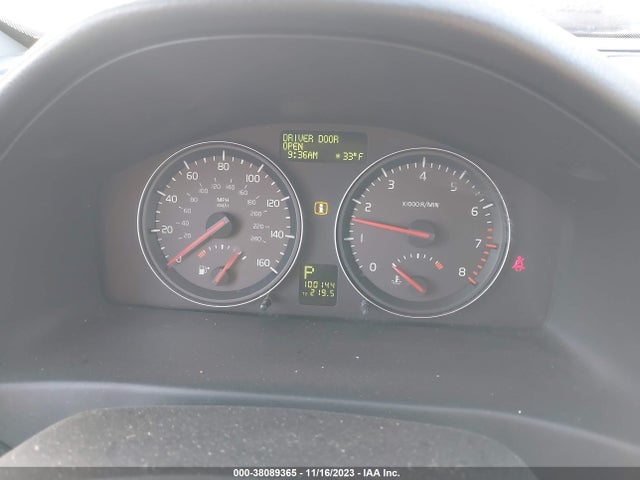 2006 VOLVO C70 T5 VIN: YV1MC68236J001139