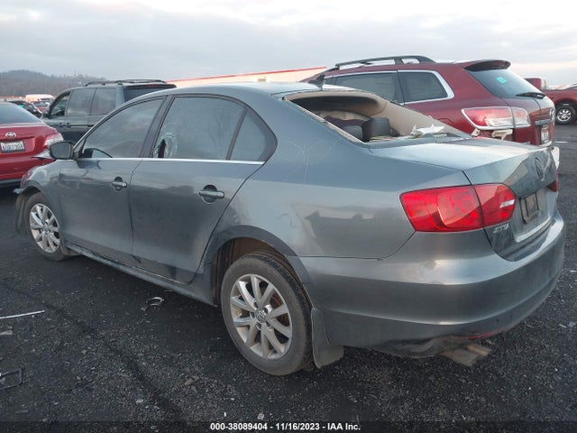 2013 VOLKSWAGEN JETTA 2.5L SE VIN: 3VWDP7AJ2DM428570