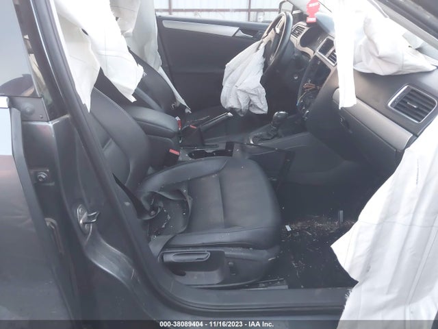 2013 VOLKSWAGEN JETTA 2.5L SE VIN: 3VWDP7AJ2DM428570