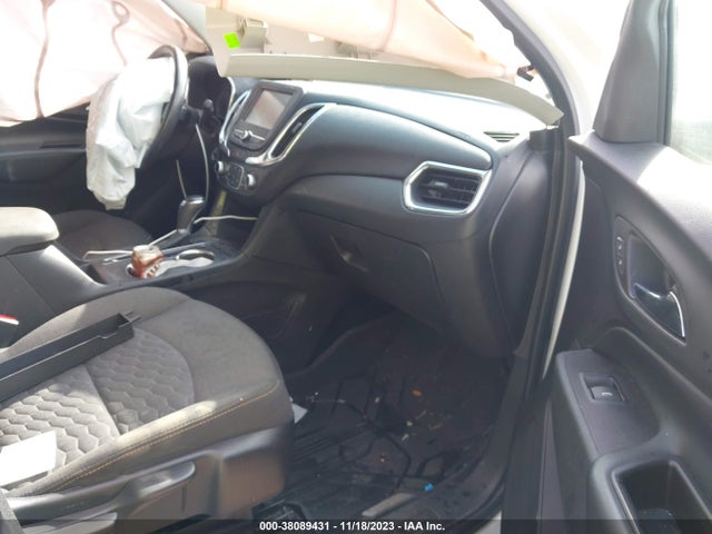 2018 CHEVROLET EQUINOX LT VIN: 2GNAXJEV6J6238655