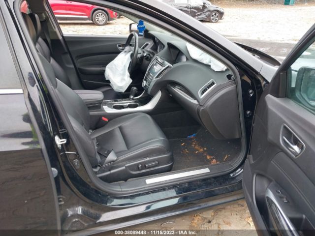 19UUB1F33JA006701 Acura TLX