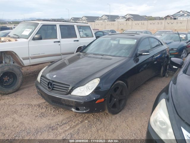 2007 MERCEDES-BENZ CLS-CLASS WDDDJ72X57A112367 Photo 1
