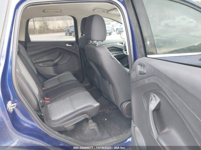 1FMCU9GXXGUA47964 Ford ESCAPE SE