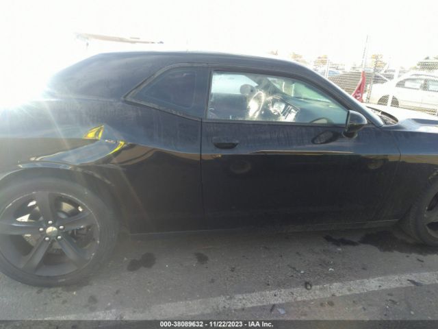 2C3CDZAG6GH345285 Dodge Challenger Sxt
