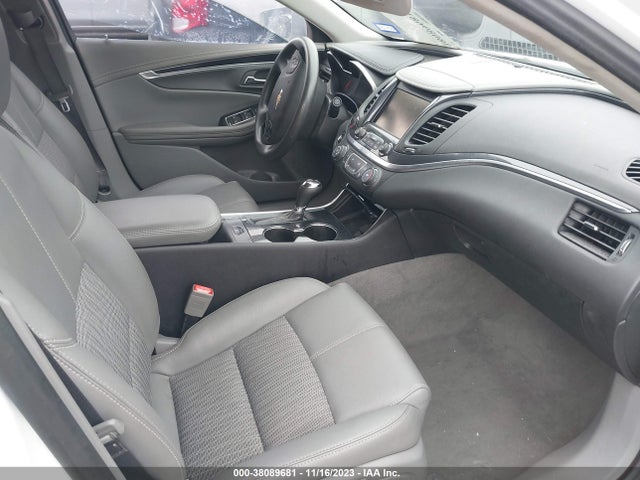 Chevrolet IMPALA LS 2019 1G11Y5S36KU100500 Image 5