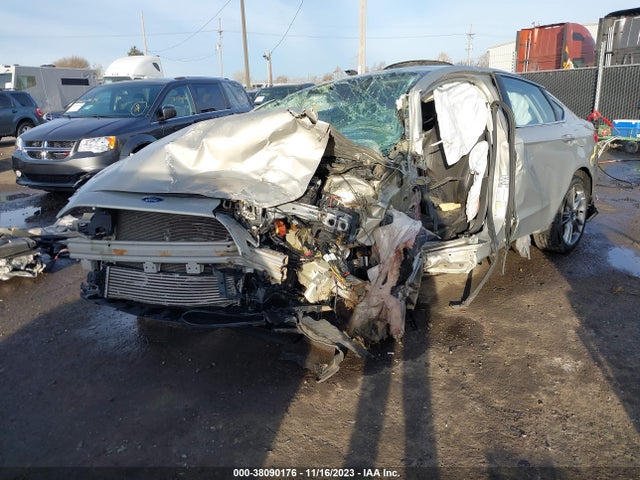 Ford Fusion Titanium 2015 3FA6P0K9XFR182628 Image 2