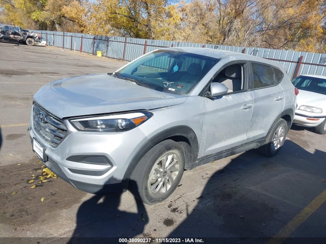 Hyundai TUCSON SE 2018 KM8J2CA45JU690660 Image 2