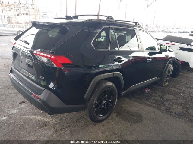 Toyota Rav4 Xle 2019 JTMW1RFV2KD503183 Image 4