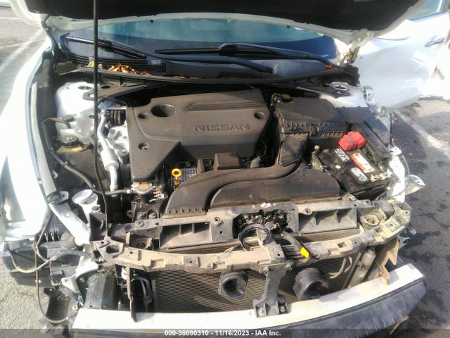 Nissan Altima 2.5 S 2017 1N4AL3AP4HC216829 Image 10