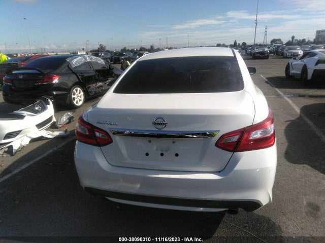 Nissan Altima 2.5 S 2017 1N4AL3AP4HC216829 Image 17