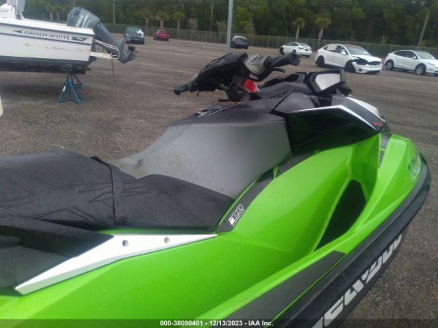 2017 SEADOO GTR 230 YDV48696D717      Photo 4
