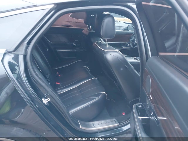2012 JAGUAR XJ SAJWA1CB0CLV27390 Photo 7