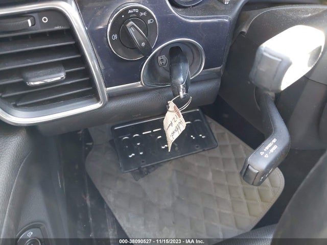 2012 PORSCHE PANAMERA WP0AA2A7XCL010286 Photo 10