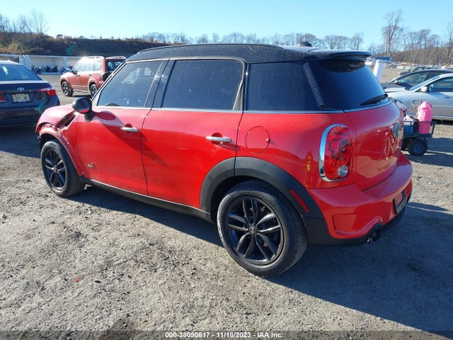 2011 MINI COOPER S COUNTRYMAN WMWZC5C55BWM11376 Photo 2
