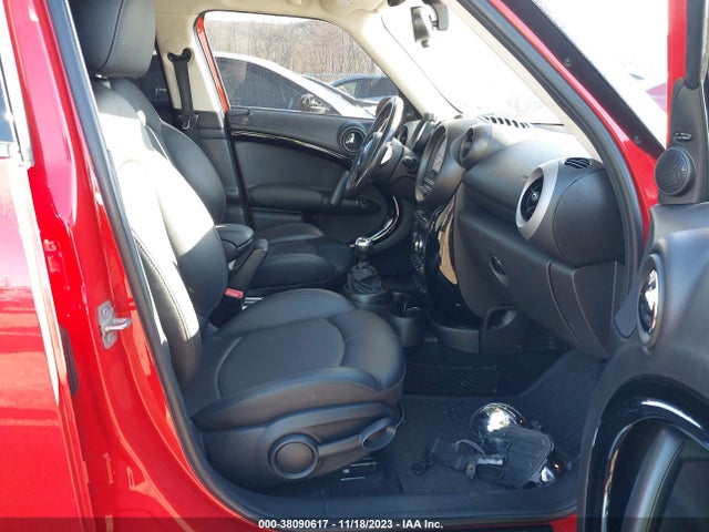 2011 MINI COOPER S COUNTRYMAN WMWZC5C55BWM11376 Photo 4