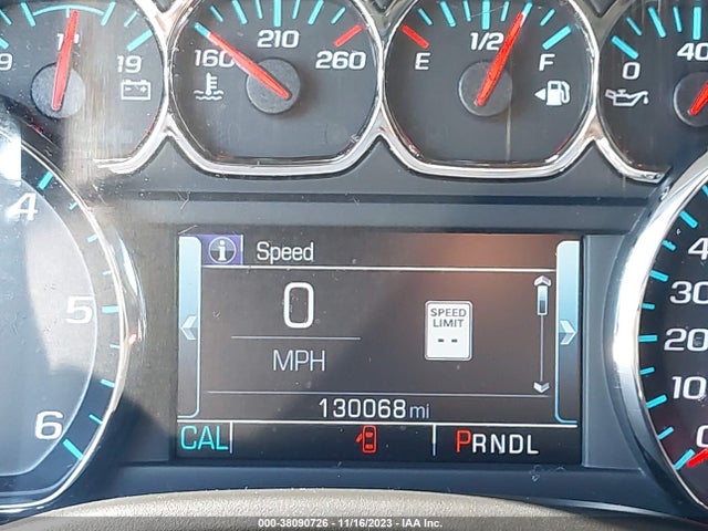 Chevrolet Suburban Lt 2018 1GNSKHKC7JR335737 Image 15