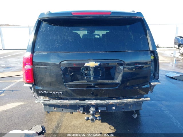 Chevrolet Suburban Lt 2018 1GNSKHKC7JR335737 Image 16