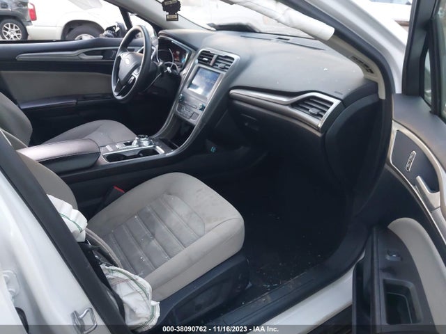 2020 FORD FUSION S VIN: 3FA6P0G77LR166650