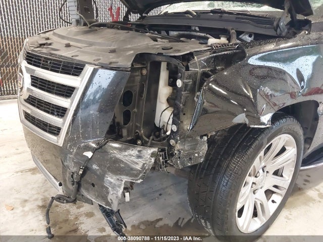 1GYS3BKJXFR233738 Cadillac Escalade Luxury