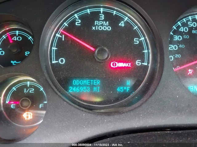 2013 GMC YUKON XL 1500 DENALI VIN: 1GKS2MEF2DR317498
