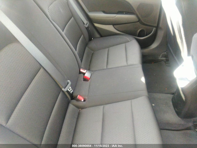 2018 HYUNDAI ELANTRA VALUE EDITION VIN: 5NPD84LF8JH370585